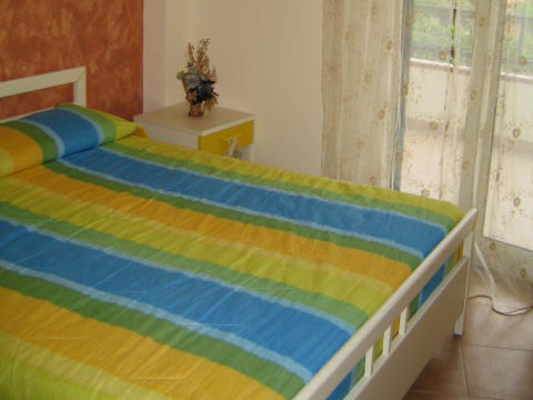 Antonio_Oliveri_41_Doppelbett