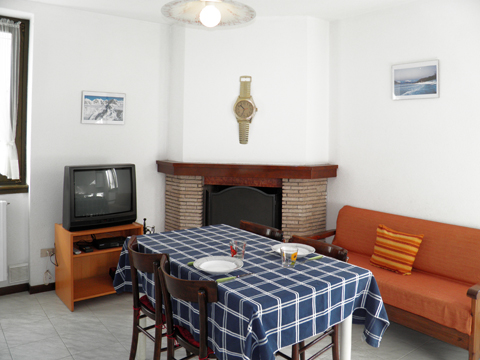 Fulvio_Secondo_Domaso_30_Wohnraum