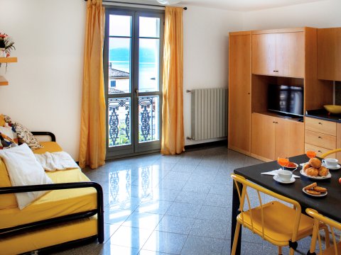 Il_Bosso_306_Domaso_30_Wohnraum