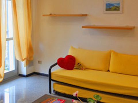 Le_Magnolie_Terzo_Domaso_31_Wohnraum