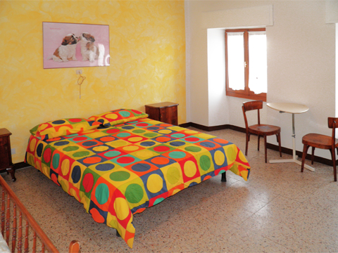 Ricky_Montemezzo_40_Doppelbett-Schlafzimmer