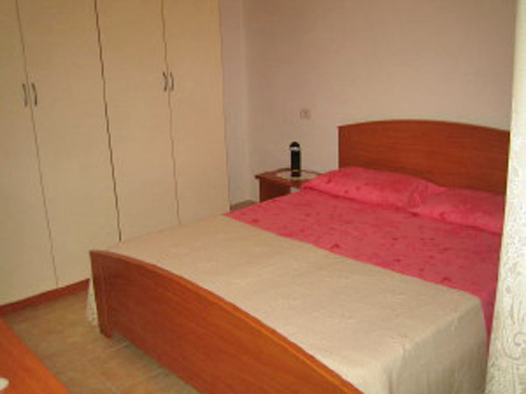 Zumbo_II_Terme_Vigliatore-Tonnarella_40_Doppelbett-Schlafzimmer