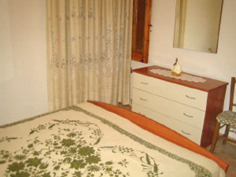 Zumbo_II_Terme_Vigliatore-Tonnarella_41_Doppelbett