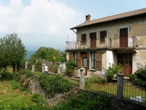 Bild von Ferienhaus in Italien Lago Maggiore Rustico Natursteinhaus in Bassano Tronzano Piemont