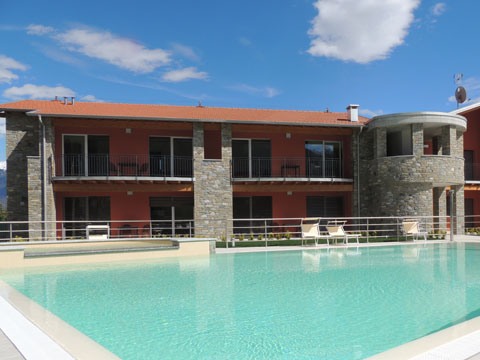 Bild von Ferienhaus in Italien Comer See Ferienanlage für Familien in Gravedona Lombardei