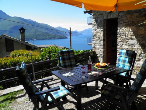 Bild von Ferienhaus in Italien Lago di Como Appartamento in Gravedona Lombardia