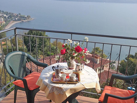 Alex_Secondo_Domaso_10_Balkon