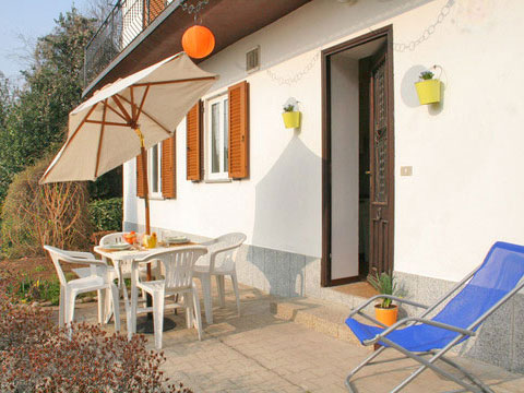 Bosco_Terzo_6394_Luino_10_Balkon