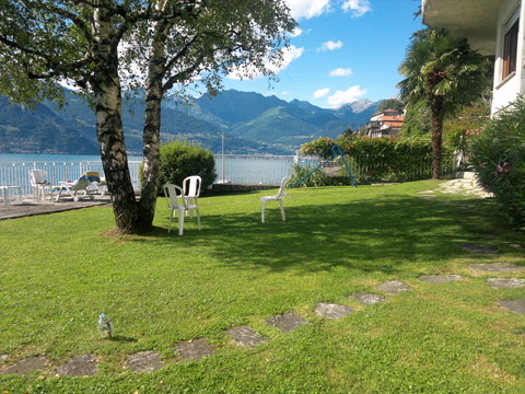Miky_Dervio_20_Garten