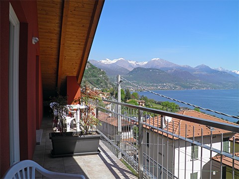 Nella_Pianello_del_Lario_10_Balkon