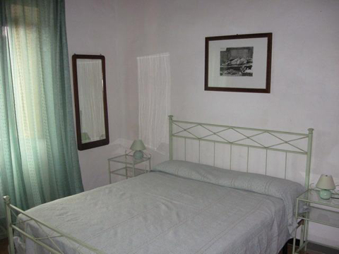 Bilder von Florence Villa Stigliano_Sovicille_40_Doppelbett-Schlafzimmer