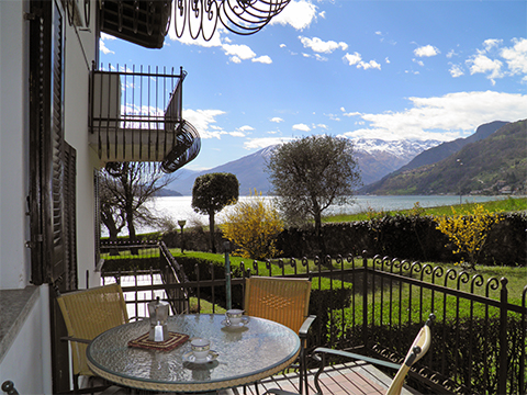 Tia_Gera_Lario_10_Balkon
