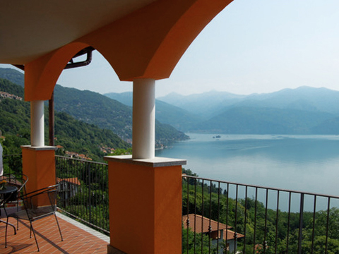 Vigneto_Secondo_2056_Oggebbio_10_Balkon