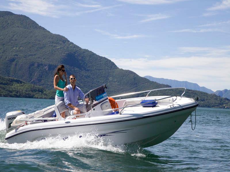 Bild von Motorboot mieten in Italien Ferienhaus